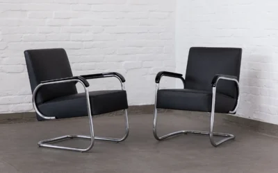 Pair of original 1930s Bauhaus tubular steel cantilever armchairs