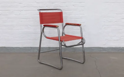 František Berger tubular steel chair with original red iron-garn covering