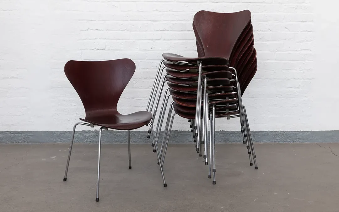 serie7-stuhl-3107-arnejacobsen-fritzhansen-mitdcentury