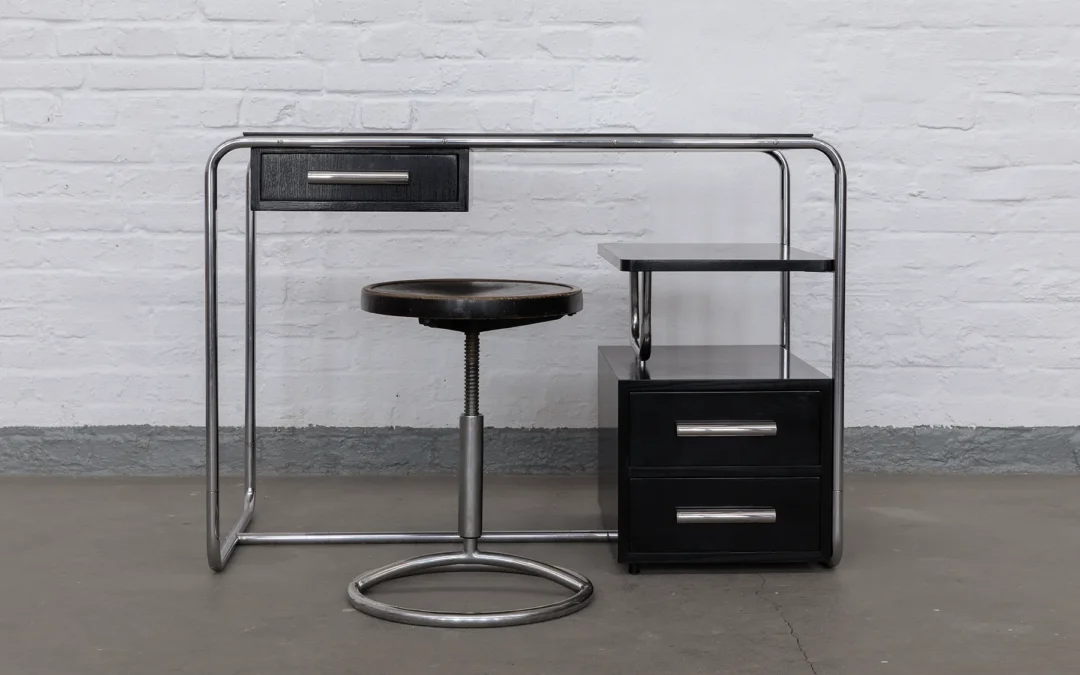 original bauhaus tubular-steel desk 1930s-051